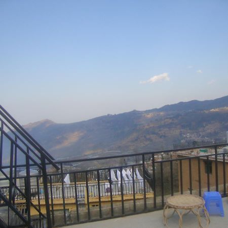 Belinda Backpackers Guesthouse Юаньян Экстерьер фото